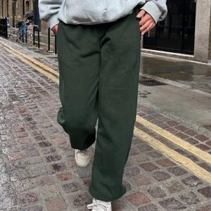 Brandy Mellville Rosa Sweatpants